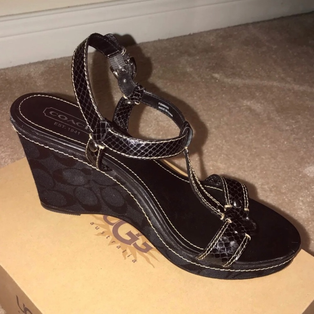 Coach Mary Alice sandals